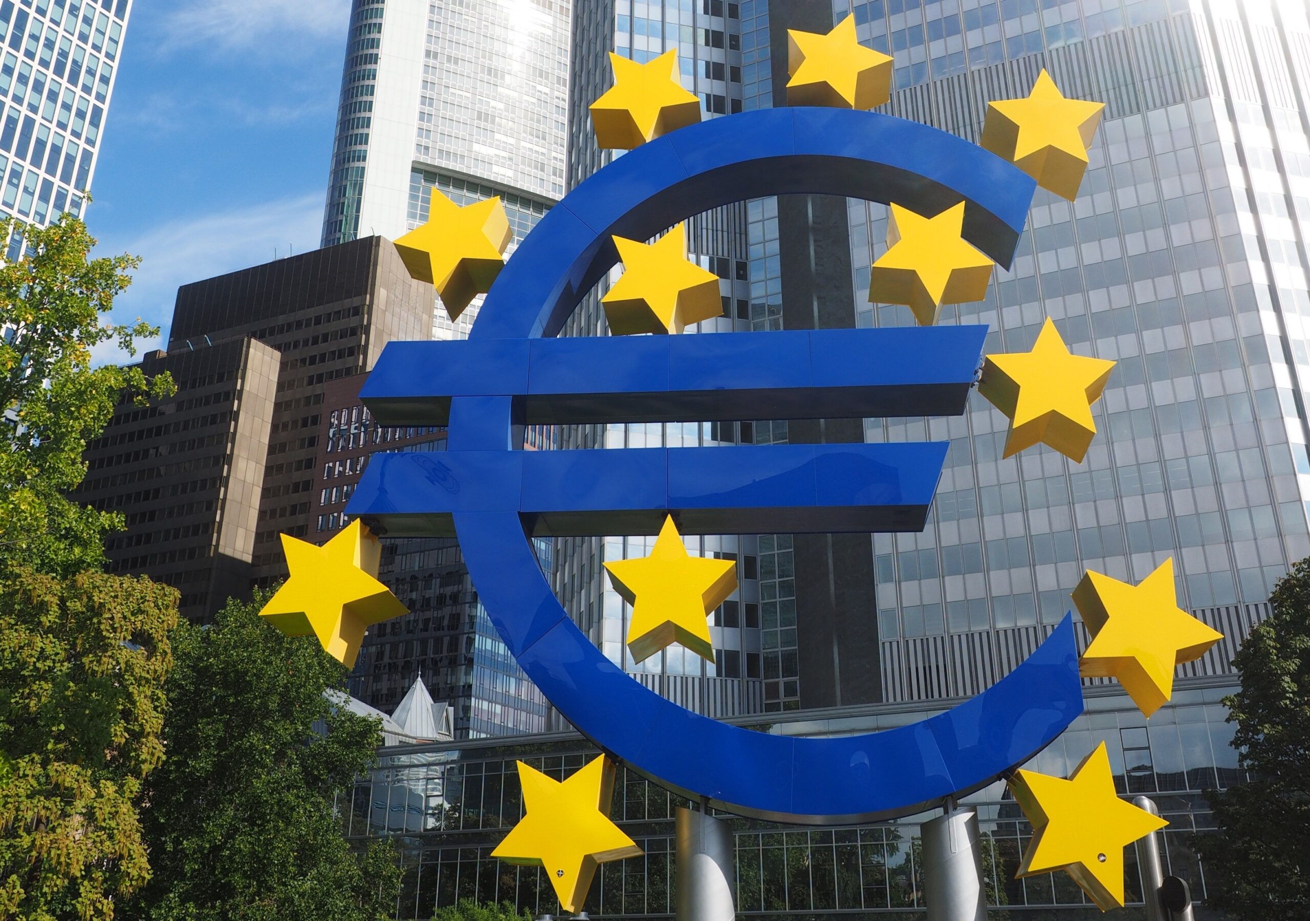 New Target Date Emerges for Hungary&rsquo;s Euro Adoption